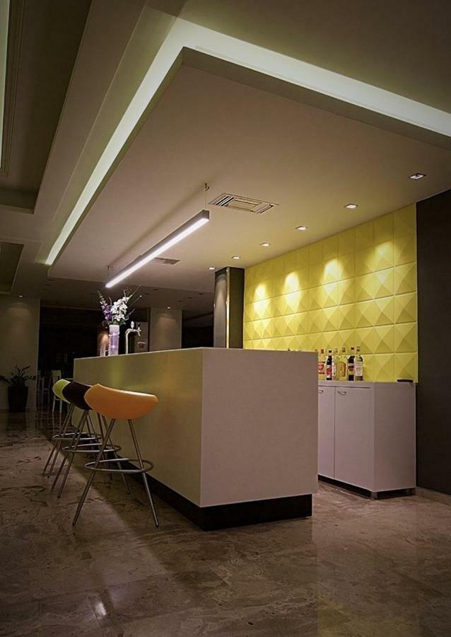 Margarita Hotel Laganas Bagian luar foto