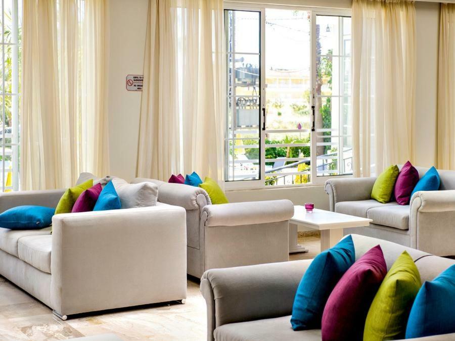 Margarita Hotel Laganas Bagian luar foto